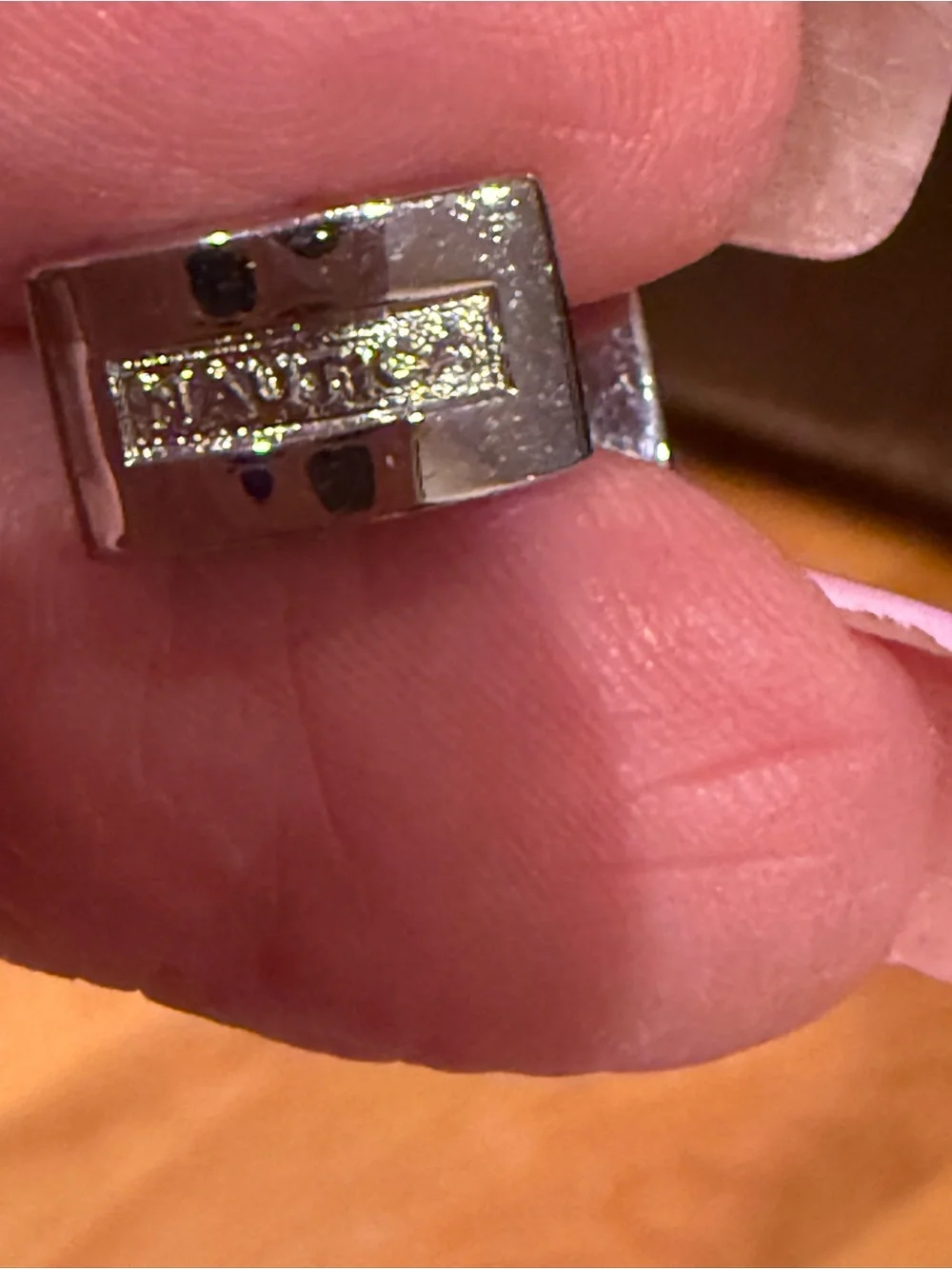 N/A rectangular silver